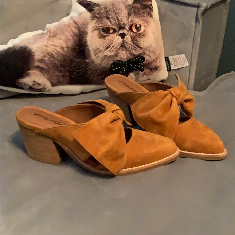 Jeffrey Campbell bow clogs